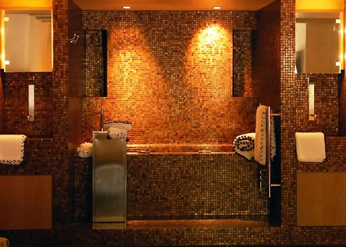 Pensjonat Chateau Le Rosey 4*