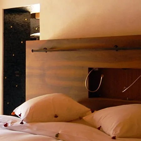 Chateau Le Rosey Vendégház Nyon